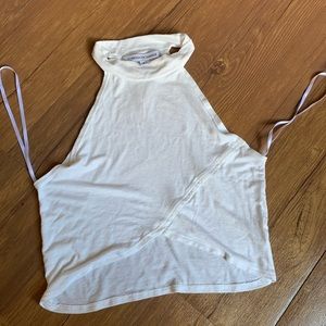 9/$35 Crop Top White Foreign Exchange Size S